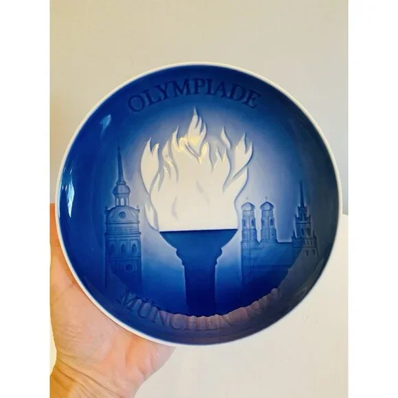 1972 Munich Olympics Memorabilia German Olympiade Munchen Decorative Wall Plate - Picture 8 of 10